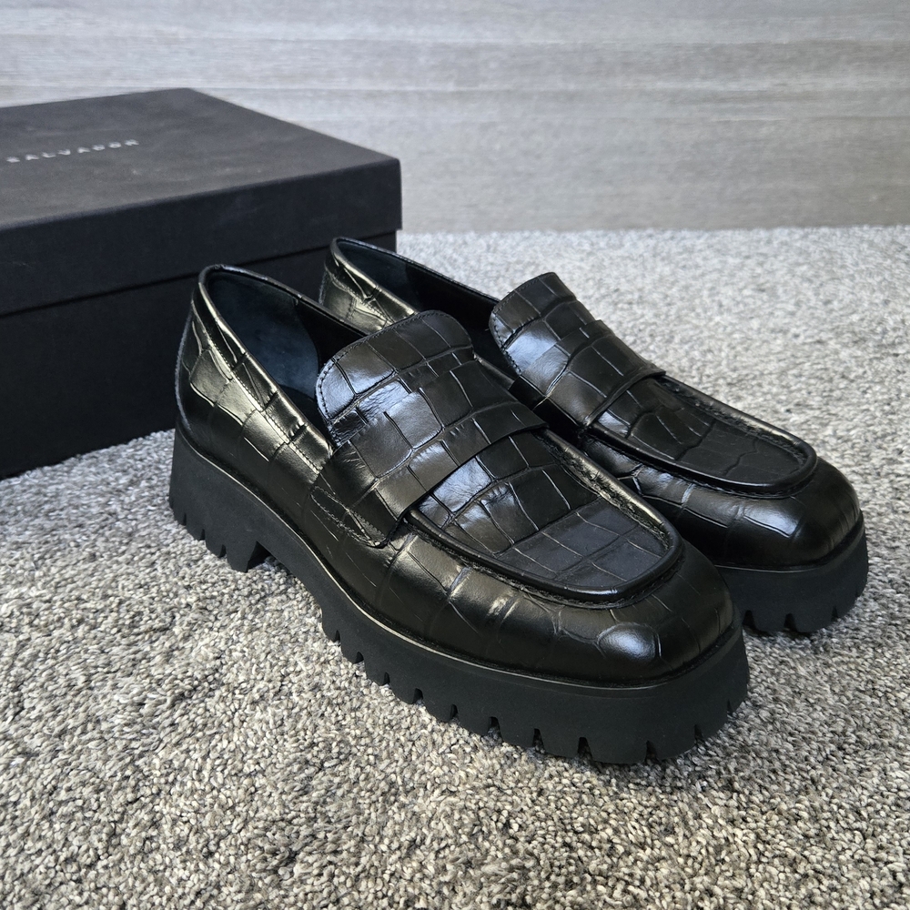 Freda Salvador Hana Loafer Black Leather Shoes NEW size 7